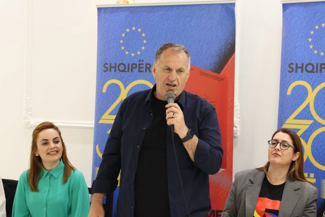 580570766_834763619161784_773121768664110476_n