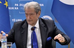 Zgjedhje si në kohën e “xhaxhit”, PD kërkon 100 dhoma votimi dhe 700 vula sigurie nga KQZ për rizgjedhjen e Berishës kryetar