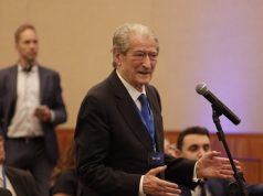 Kryetari i PD, Sali Berisha, zgjidhet zv/President i CDI, Unionit më të madh të partive të djathta në botë