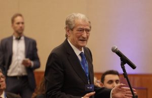 Kryetari i PD, Sali Berisha, zgjidhet zv/President i CDI, Unionit më të madh të partive të djathta në botë