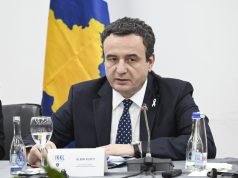 Kurti: Helmimet e nxënësve në vitet ’90, ndër krimet më të rënda të shtetit serb ndaj shqiptarëve