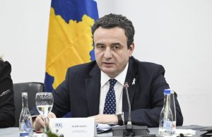 Kurti: Helmimet e nxënësve në vitet ’90, ndër krimet më të rënda të shtetit serb ndaj shqiptarëve