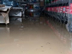 ‘Merr 50 mln euro me një të rënë të lapsit, s’pastrohen kanalet’, banorët bëjnë me faj kryebashkiaken e Kurbinit për përmbytjet