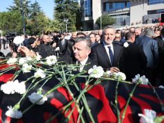 Balla i jep lamtumirën kryetarit historik të PS dhe ish-shefit të tij të parë: “Kongresi i fundit me FATOS NANON”