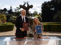 Romë – Përfundon mbledhja e dy qeverive: Shqipëria dhe Italia nënshkruajnë 16 marrëveshje dhe memorandume