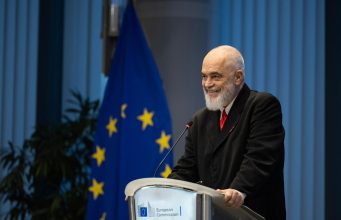 Rama: “Shqipëria sjell buzëqeshje dhe shembull pozitiv në BE