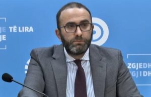 Bardhi: Rama i vuri kyçin Kuvendit nga frika e protestës