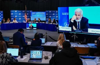 SHBA ndalon rekomandimin për vaksinën e Hepatitit B menjëherë pas lindjes: Ekspertët paralajmërojnë rrezik për përhapje të virusit