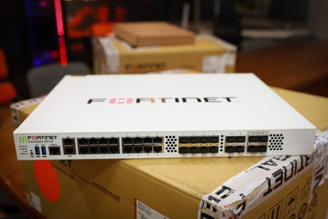 592878524_1297356125752875_27726387499422388_n