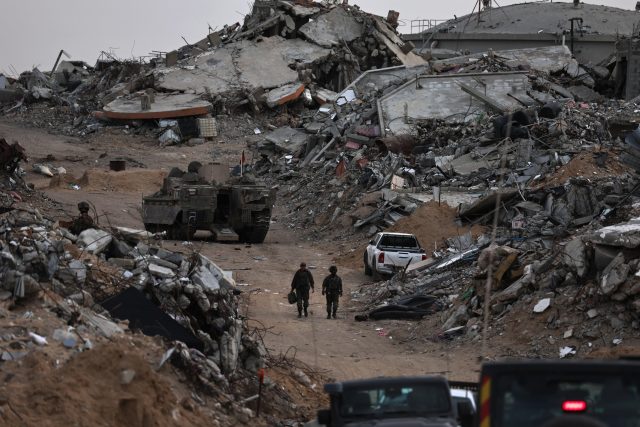 Israeli soldiers inspect Rafah tunnel, southern Gaza