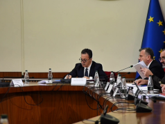 USB me mijëra faqe prova të SPAK për Ballukun do të merret nga deputetët