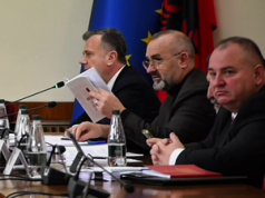 Diskutimi për imunitetin e Ballukut, Balla: Në rastin e rrugës Durrës-Kukës Këshilli i Mandateve ka marrë 75 ditë kohë