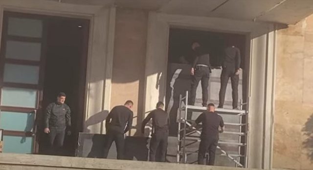 -800-0-d27415b471b7ca5dde6a40e779f9b06b