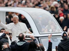 Papa Leone XIV bën thirrje për “guxim” për t’i dhënë fund luftës në Ukrainë në mesazhin e parë të Krishtlindjes