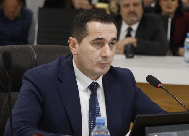 Drejtori-i-SPAK-Klodian-Braho-KLP-Platforma-SHBA-takimet-ambasadoret-tryeza-zgjedhja-8