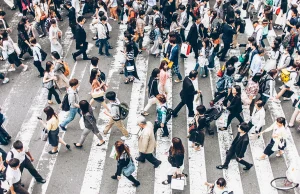 “Japanese Walking”, trendi i ri i fitnesit që përmirëson shëndetin e zemrës dhe parandalon diabetin