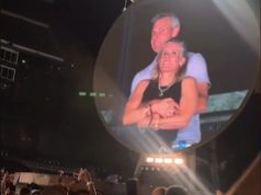 Flet Drejtoresha e Burimeve Njerëzore të videos virale në koncertin e Coldplay: abuzim, kërcënime dhe pamundësi për të gjetur punë