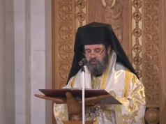 Liturgjia e Krishtlindjes në Katedralen “Ngjallja e Krishtit”, Kryepeshkopi Joan: Bota ka më shumë se kurrë nevojë për dritën e Krishtit