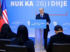 Edhe Mogherini bëhet lubi. Berisha: “Bashkë me Ramën të përfshirë në skandalin 17 milionë euro të Kolegjit Europian në Tiranë”