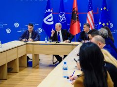 Berisha mbledh grupin: Dialog intensiv me shqiptarët, të përgatitemi për protestat më të fuqishme që ka njohur vendi