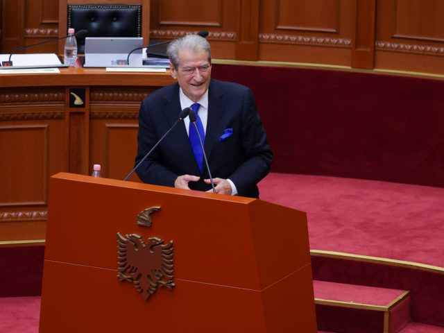 WhatsApp Image 2025-12-11 at 20.41.08