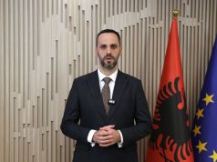 Amnistia e fundvitit/ Lirohen 380 të burgosur, ulet dënimi për 900 të tjerë