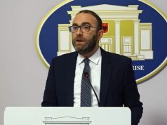 “Rama po bën “avokatinë e të pandehurës Balluku”, Bardhi: Pranoi se është palë në procesin gjyqësor të saj, njësoj si në aferën e Tunelit të Llogarasë