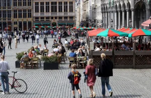 Pse amerikanët ndihen të izoluar? Malli për sheshet europiane nxjerr në pah mungesën e hapësirave publike në SHBA