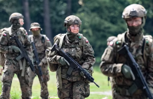 CNN: Hija e Rusisë mbi Europë: rreziku i luftës po bëhet sërish real