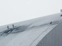 Dëmtohet mburoja mbrojtëse e centralit bërthamor të Çernobil