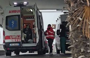 Durrës/ Ndërron jetë 15-vjeçari i goditur me thikë në zemër nga bashkëmoshatari