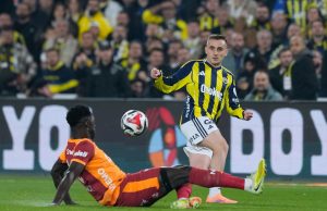 E paprecedentë në Turqi! Arrestohet kapiteni i Fenerbahçes dhe lojtari i Galatasarayt – Futbolli turk në krizë të thellë pas skandalit të basteve