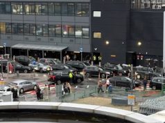 Heathrow, edhe një 3-vjeçare e lënduar gjatë grabitjes ku u përdor spreji djegës