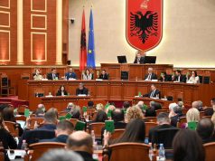 Me 85 vota pro, Kuvendi miraton ndryshimet në Kodin Penal, opozita kundër: Dekriminalizohet shpifja për gazetarët, burg për parkimin dysh