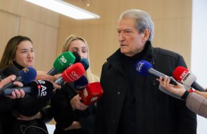 Protesta e 24 janarit / Berisha: Nuk marrim pushtet me dhunë. Mesazhi ynë për narkoshtetin është: ik një minutë e më parë