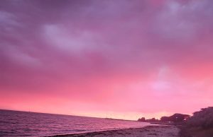 Imazhe përrallore nga Melbourne: erë përvëluese, shi i frikshëm për pak minuta dhe rënie drastike e temperaturave