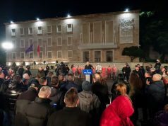 Berisha: Dokumenti i Kongresit të SHBA është historik, më 24 janar sheshet e Tiranës do të jenë tmerri i regjimit