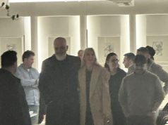 Vajzën e presidentit amerikan e presin me iso labe. Rama takohet me Ivanka Trump në Vlorë (Pamjet)