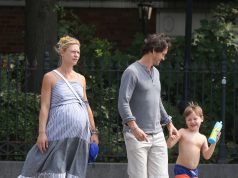 Claire Danes rrëfen momentin kur mësoi se ishte shtatzënë në moshën 44-vjeçare: “Pata një shpërthim emocionesh”