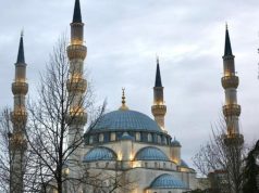 Besimtarët myslimanë nisin muajin e shenjtë të Ramazanit,