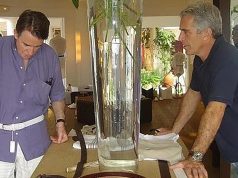 Skandali Epstein/ Lord Mandelson lirohet me kusht pas arrestimit për dyshime për shpërdorim detyre