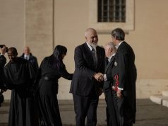 Vizita në Vatikan, Rama pritet në Pallatin Apostolik