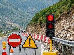 Rrëshqitje masive në Arrat e Gurrës, ndalohet qarkullimi i mjeteve të rënda në aksin Librazhd–Pogradec