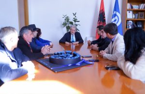 Berisha, thirrje diasporës për protesta pranë ambasadave dhe institucioneve ndërkombëtare