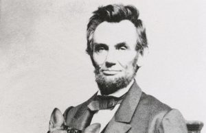 Presidenti i parë që futi macet në Shtëpinë e Bardhë. Abraham Lincoln dhe dashuria e tij për Tabby dhe Dixie