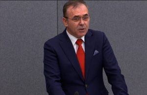 Selimi në Hagë: Historia e Kosovës nuk mund të rishkruhet në një sallë gjyqi (Video)