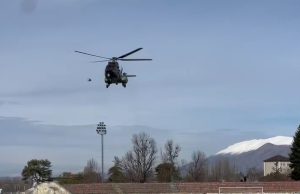 Berisha: Rama shpenzoi 30 mijë euro për të shkuar në Korçë me dy helikopterë, qytetarët ta gjuajnë me vezë e domate