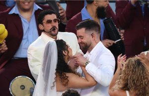 Dasmë në Super Bowl: Çifti kurorëzohet gjatë interpretimit të Bad Bunny