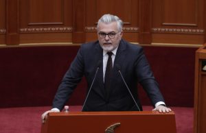 Gogu–Korreshit: Integrimi europian nuk është klub barsaletash. Baltën e pastron ai që e sheh, siç pastruam baltën e drejtësisë