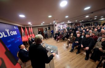 Akuza të forta nga Berisha: Me 2 miliardë euro u asgjësuan zgjedhjet